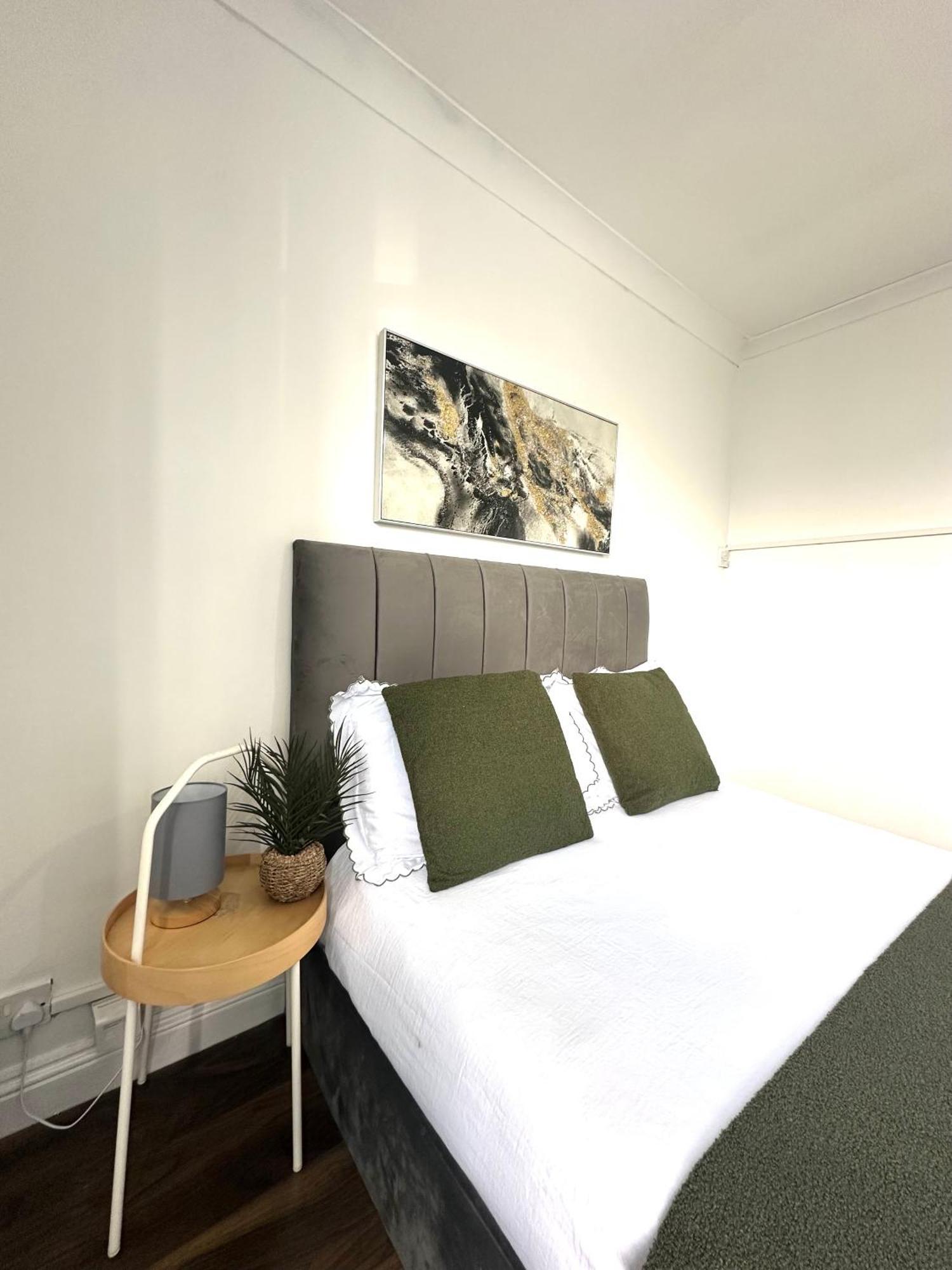 Appartamento Spacious 4- Bedroom Flat! Kings Cross, St Pancras Londra