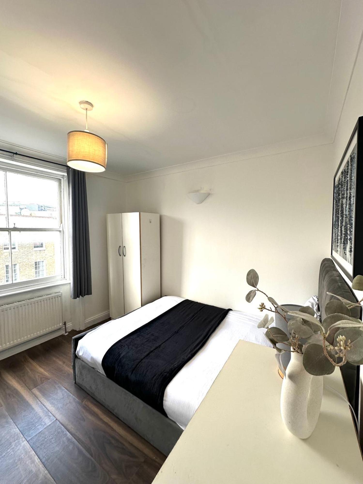 Apartament Spacious 4- Bedroom Flat! Kings Cross, St Pancras Londra